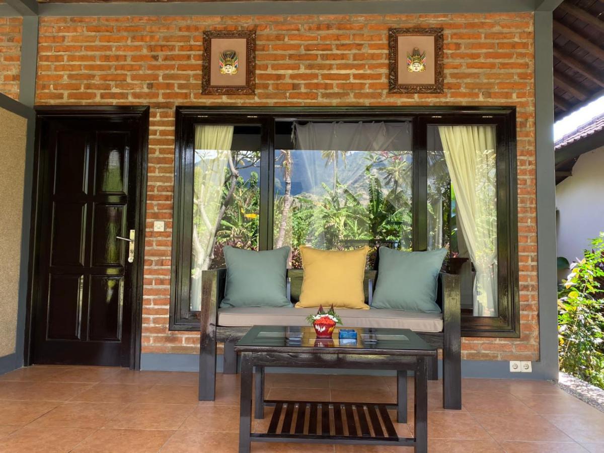 Badini Homestay Pemuteran  Exterior photo