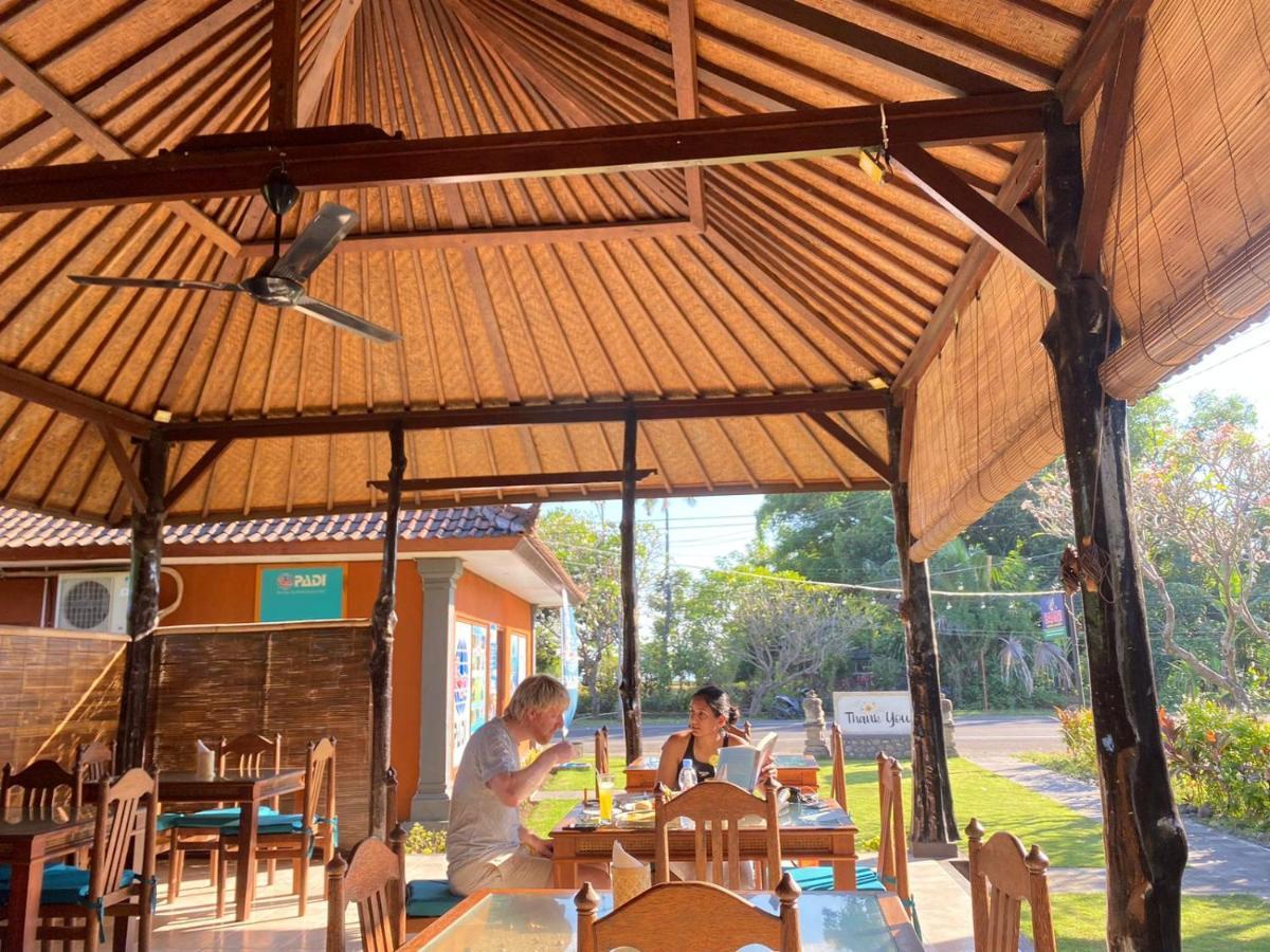 Badini Homestay Pemuteran  Exterior photo